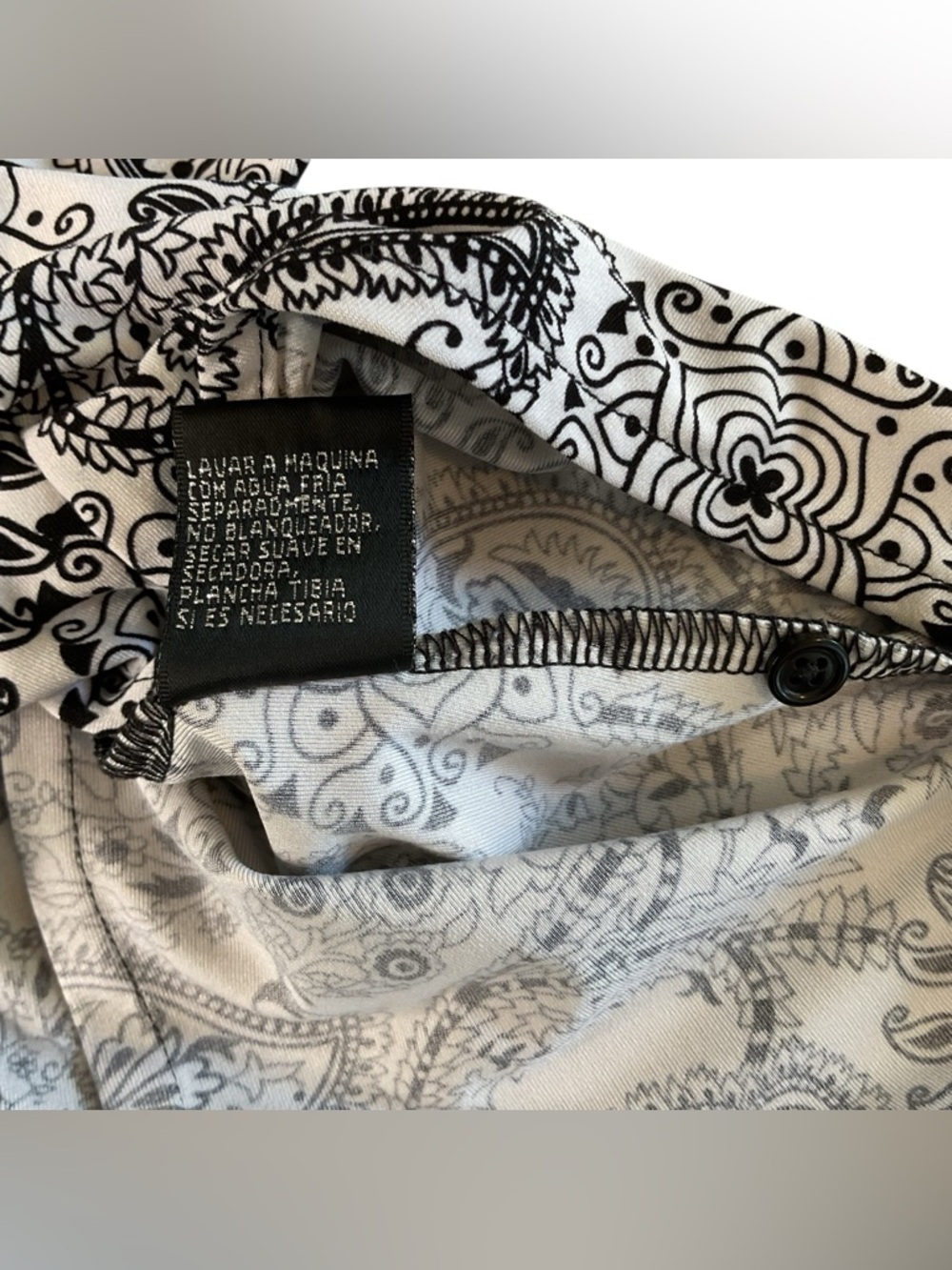 Essentials by Milano Black & White Knit Paisley Button-Down Shirt L - Picture 7 of 8